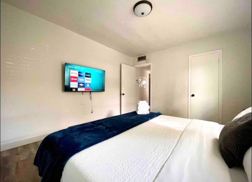 Miami International Airport 2 Aparthotel ภายนอก รูปภาพ