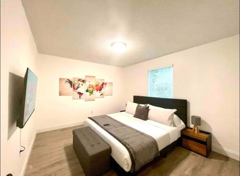 Miami International Airport 2 Aparthotel ภายนอก รูปภาพ