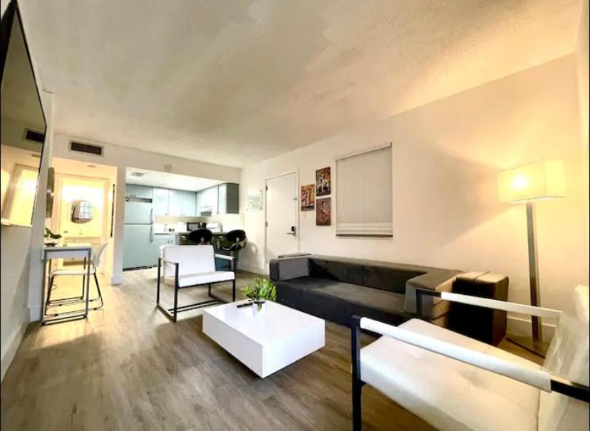 Miami International Airport 2 Aparthotel ภายนอก รูปภาพ