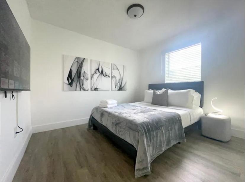 Miami International Airport 2 Aparthotel ภายนอก รูปภาพ