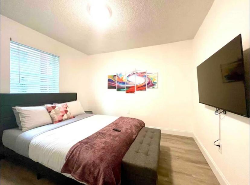 Miami International Airport 2 Aparthotel ภายนอก รูปภาพ